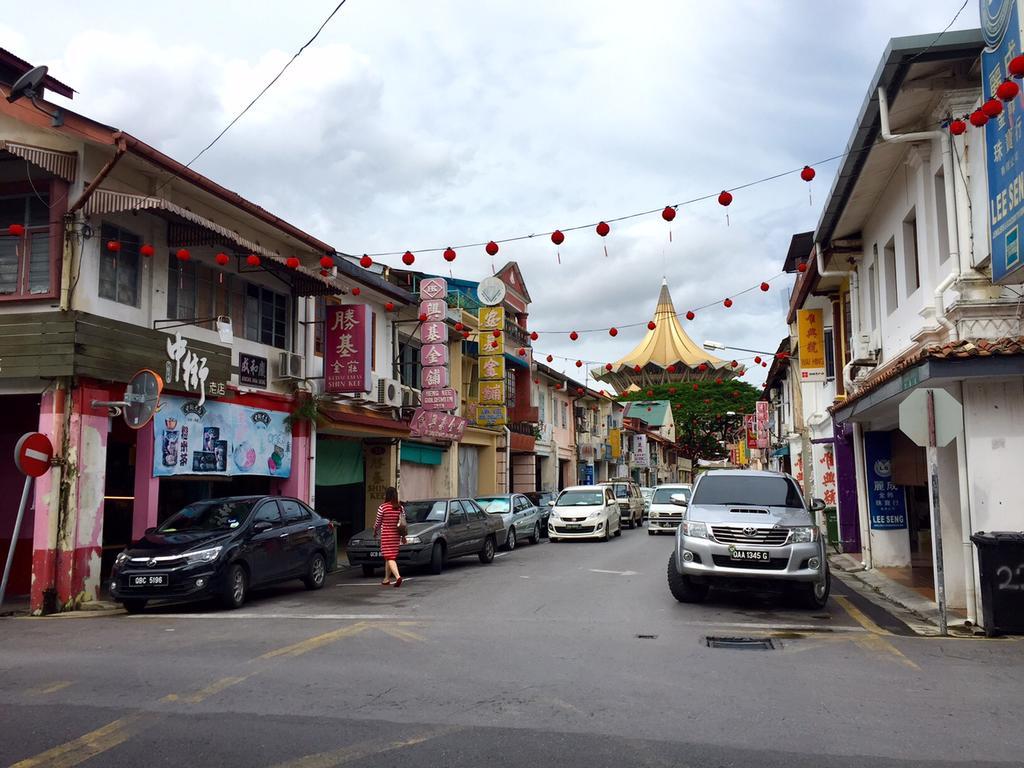 Lima.Tujoh Hotel Kuching Eksteriør billede